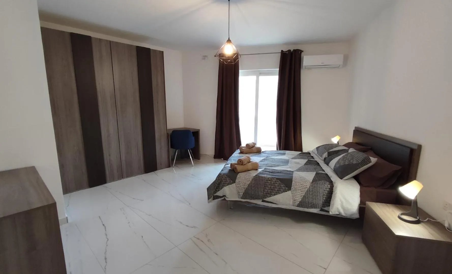 Apartment Il-Girna- Modern Seaside Accommodation Marsaskala