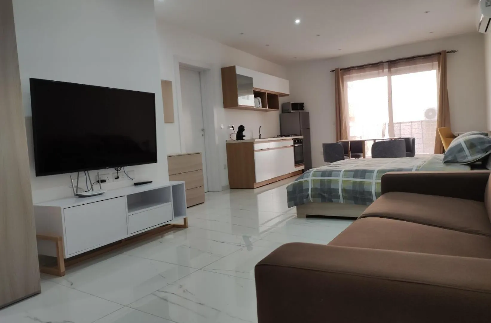 Апартаменты Il-Girna- Modern Seaside Accommodation Марсаскала Мальта