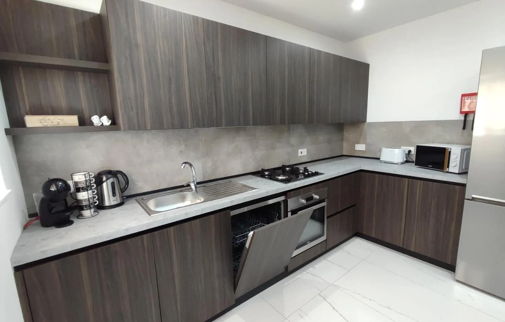 Apartment Il-Girna- Modern Seaside Accommodation Marsaskala