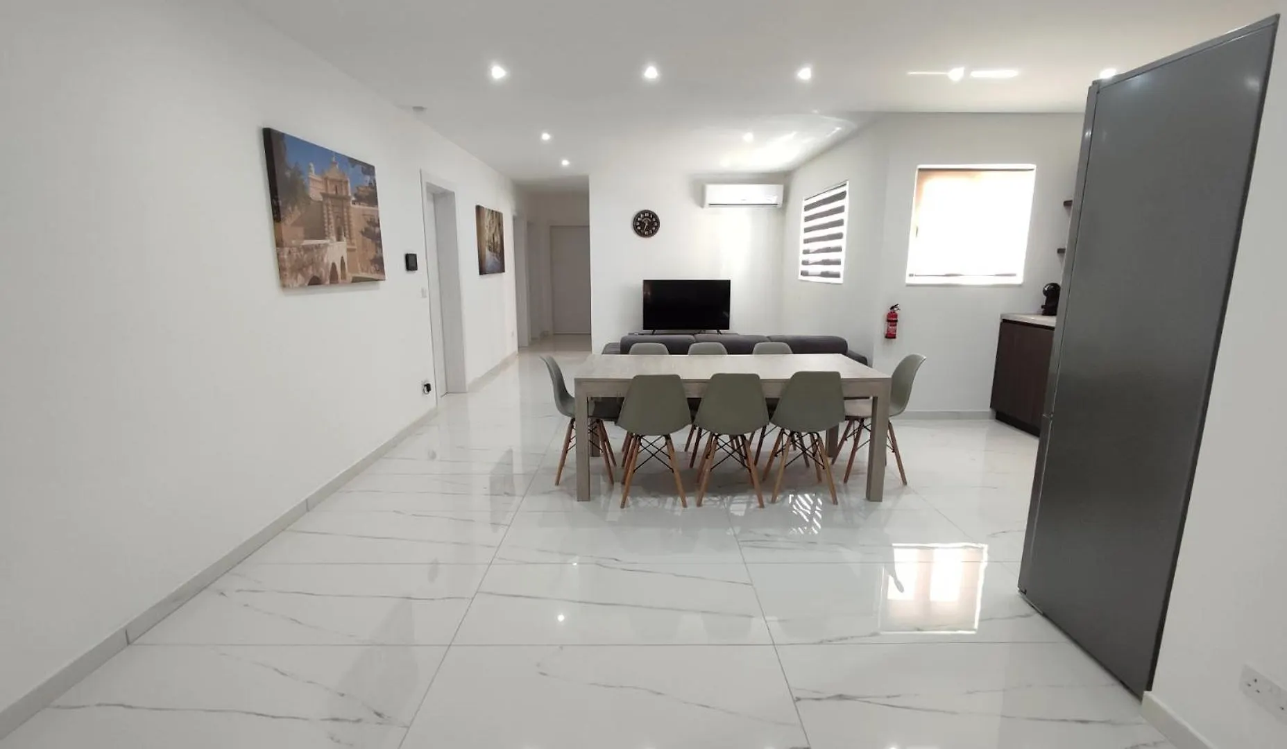 Il-Girna- Modern Seaside Accommodation Marsaskala Malta