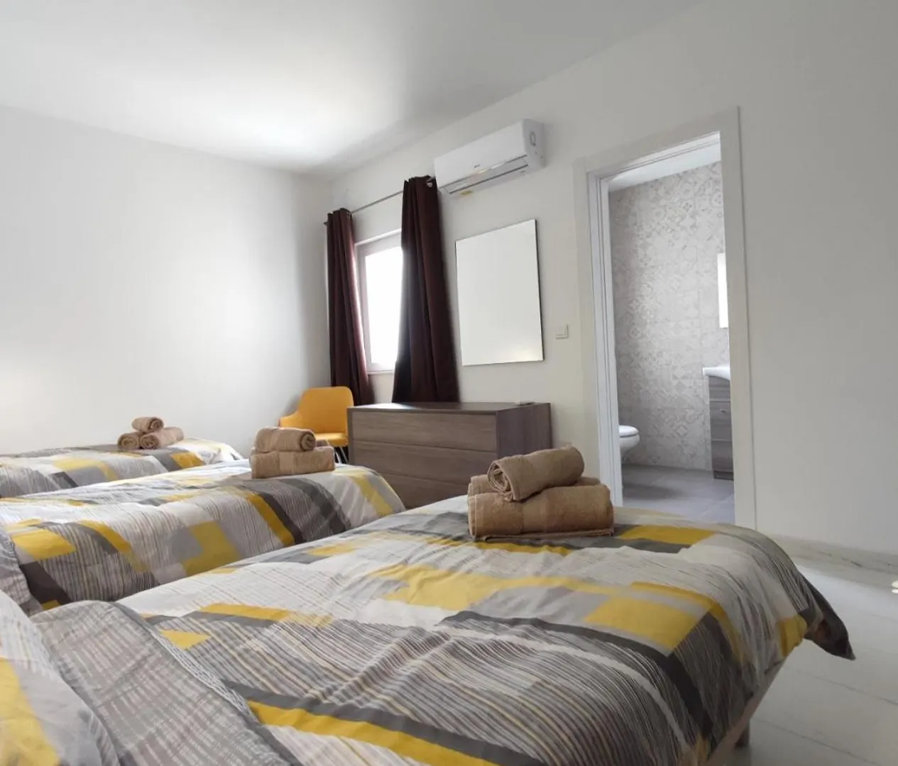 Il-Girna- Modern Seaside Accommodation Marsaskala Malta
