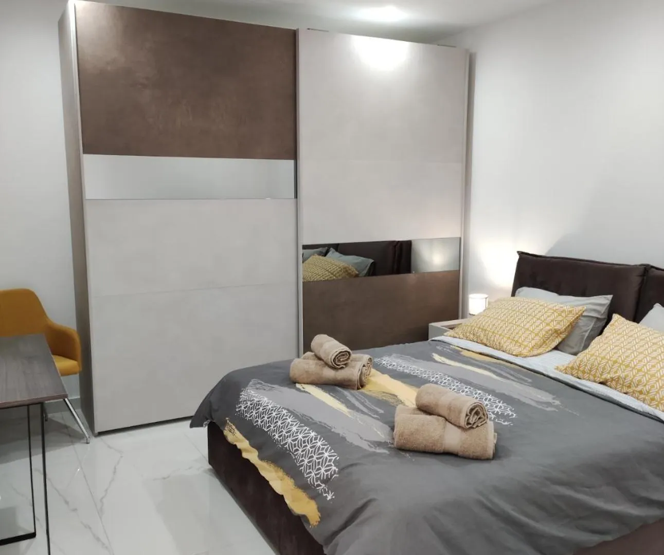 Il-Girna- Modern Seaside Accommodation Marsaskala