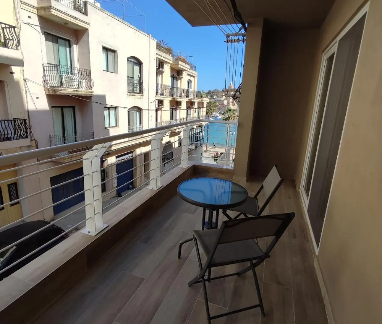 Il-Girna- Modern Seaside Accommodation Marsaskala